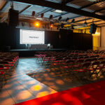 Location de chaise pliante velours rouge